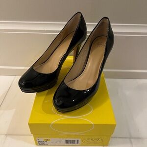 Circa Joan & David Luxe CJ Pearly Platform Heels Size 7